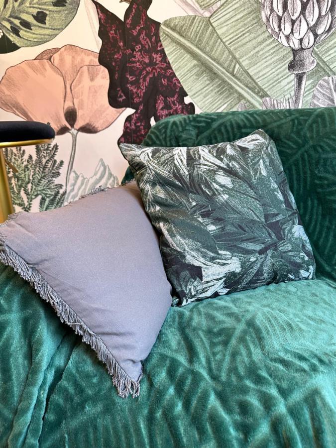 The Garden - Cosy With Ac In The Very Center Of Appartamento